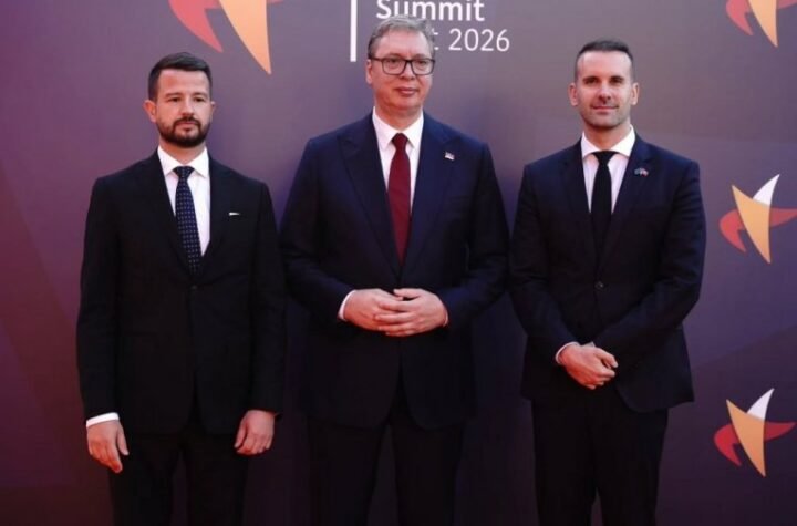 VUČIĆ NA OTVARANJU SAMITA EU-ZAPADNI BALKAN: Sa Spajićem i Milatovićem u Tivtu! (FOTO)