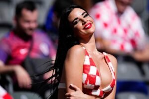 Vatrena Ivana pokupila svu pažnju u Dalasu: Korset u bojama Hrvatske, teksas šorts, a grudi samo što ne ispadnu