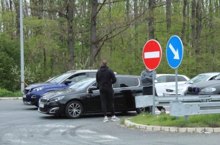Vozači oprez - Kamioni na Šidu čekaju pet sati, velike gužve i na Batrovcima