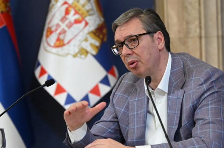 Vučić danas na pokaznoj vežbi Žandarmerije u Lipovici