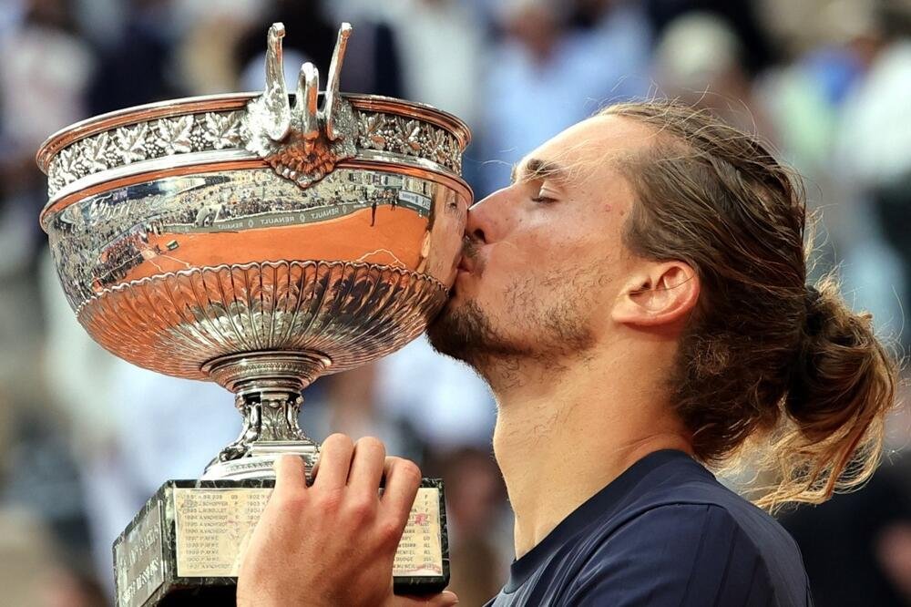 ZVEREV STAVIO NA RUKU 760.000 EVRA, SVET NE PRESTAJE DA PRIČA O OVOME: Izneo ga je svetski, GRMI! (FOTO)