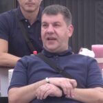 Živi po vešerajima, prodaje telefon da bi kupio kola, ima frustracije iz prošlosti... Učesnica nagrdila Ivana Marinkovića, ovo pas s maslom ne bi poje