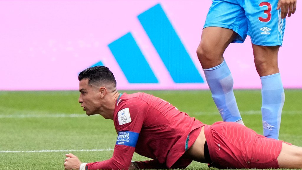 'KRISTIJANO, NE ŽELIMO DA TE UBIJEMO - ALI DOSTA JE!' Brutalna poruka iz Portugala Ronaldu posle Mundijala: Ovo nije želeo da čuje