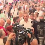 'POBEDIĆEMO, POBEDIĆE UJEDINJENA SRBIJA' Alibunar GOREO zbog Vučića, orilo se ACO SRBINE – narod priredio spektakularan doček, snimak objavio i predse