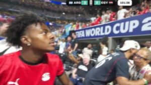BRUKA KOJA JE OBIŠLA PLANETU! FIFA pokrenula istragu zbog najpoznatijeg jutjubera, snimak sa tribina izazvao haos!