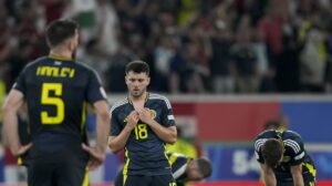DOŠAO NA MUNDIJAL, NIJE UŠAO U IGRU, PA DONEO ODLUKU DA SE PENZIONIŠE! Legendarni golman završio karijeru! Njegove reči će rastužiti navijače!