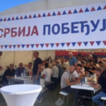 DREŽNIK, ALI I CELA SRBIJA, OČEKUJE PREDSEDNIKA! Veliki skup građana, očekuje se reka ljudi! (FOTO)