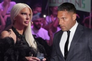 DUŠKO TOŠIĆ ODVEO ĆERKE, KARLEUŠA OTKRILA ŠTA SE DEŠAVA SA NIKOM I ATINOM: Potpuni preokret, one uzele stvari u svoje ruke!