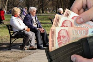 DVE ISPLATE U JEDNOM MESECU! Ognjenović otkrio šta penzioneri mogu da očekuju u septembru