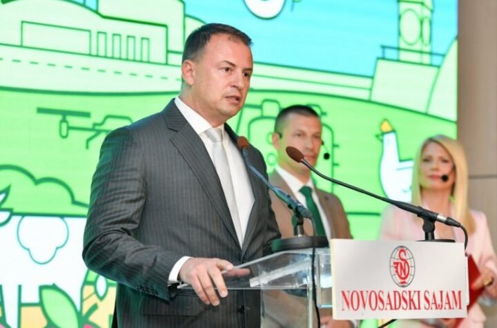 Eksponati iz Afrike u prirodnoj veličini, ali i lovačka berza prvi put na Loristu u Novom Sadu; Direktor Novosadskog sajma Slobodan Cvetković najavio sve novine koje očekuju posetioce