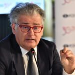 MILIĆ KUPIO SVOJE MESTO NA OPOZICIONOJ LISTI: Što ne možeš parama, možeš sa mnogo para! (FOTO)