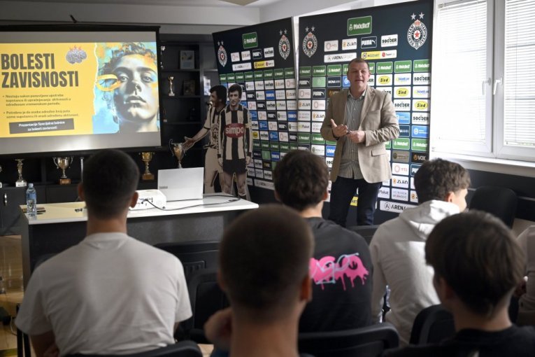 Mozzart nastavlja da podržava edukaciju i zaštitu mladih kroz projekat „I jedan je mnogo”