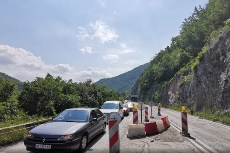 NASTAVLJAJU SE RADOVI! Ova deonica će u nedelju biti zatvorena za saobraćaj - VOZAČI, OPREZ!
