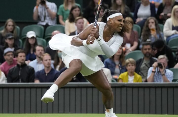 NIŠTA OD POVRATKA SESTARA VILIJAMS: Serena zbog povrede kolena odustala od dubla na Vimbldonu