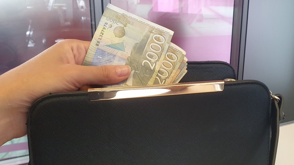 NSZ: Isplata junske redovne naknade nezaposlenima sutra, privremene u sredu