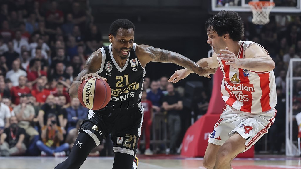 Naneli želi da se vrati u Partizan! Crno-belima stigla otvorena ponuda - Amerikanac hoće ponovo u Beograd