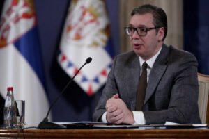 ODAVANJE POČASTI SRPSKOM VOJNIKU! Vučić i španska ministarka odbrane danas uručuju odlikovanja porodici Milovana Jovanovića stradalog u Libanu!