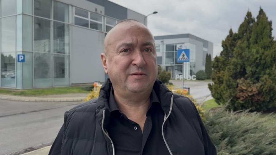 OTROVANI ĐANI ZADRŽAN U BOLNICI! Evo šta je PRETHODILO HITNOJ HOSPITALIZACIJI pevača, momentalno se oglasila Slađa!