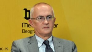 OVO JE SADA VEĆ OTVORENI RAT, ZLF PORUČIO ZELENOVIĆU DS: Sram te bilo, prijavi Šabića na portal kosibreti.rs