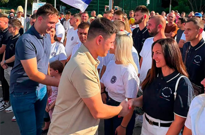 "PRED NAMA JE BUDUĆNOST U KOJOJ ŽELIMO VIŠE PRILIKA ZA MLADE!" Student Miloš Pavlović razgovarao sa građanima u Rudnoj Glavi! (FOTO)