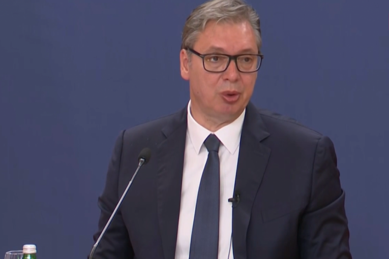 "REJTING SNS U VELIKOM RASTU, IZBORI ĆE BITI NAJBOLJI POKAZATELJ PODRŠKE": Vučić otkrio kako stoje stvari na političkoj sceni, BLOKADERI NOKAUTIRANI!