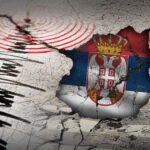 SAMO DVA MINUTA PRE JAKOG ZEMLJOTRESA DESILO SE OVO! Građani i dalje u stanju šoka: Potres se osetio sve do Crne Gore i Severne Makedonije