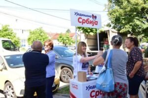 SRBIJA NEĆE HAOS, HOĆE NAPREDAK! Građani Beograda pokazali šta znači Ujedinjena Srbija - VELIČANSTVENI PRIZORI (FOTO)