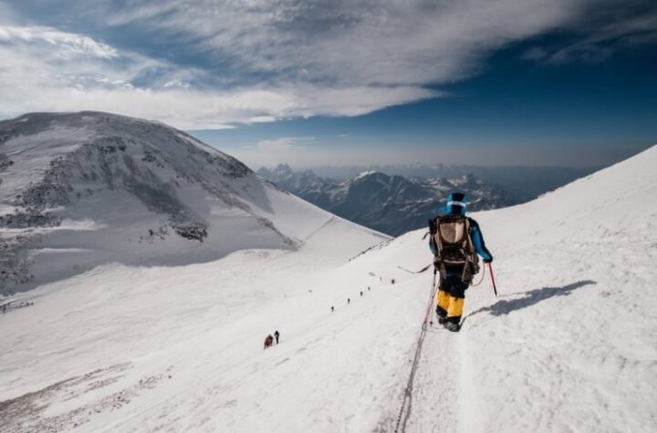 SRPSKI PLANINARI BILI NA ELBRUSU KADA JE 5 NJIHOVIH KOLEGA IZ BIH STRADALO! Evo šta ih je spasilo!