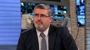 Starović o objavi Borka Stefanovića:  Izuzetan traktat. Pomalo predug, no dovoljno glup i nepismen