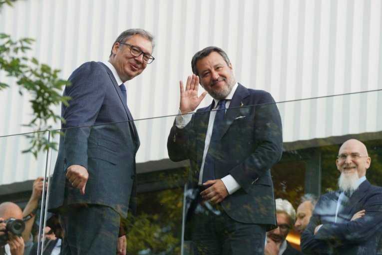 U TOKU SASTANAK DVE DELEGACIJE! Vučić ugostio Matea Salvinija - TRI TEME U FOKUSU! (FOTO)
