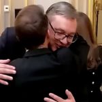 VUČIĆ SE OGLASIO NAKON VEČERE KOJU JE ORGANIZOVAO MAKRON: Francuska je jedan od najvažnijih partnera Srbije! (FOTO)