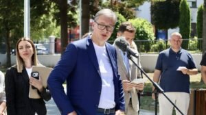 'UMRO DABOGDA HITNO' Blokader jezivo preti predsedniku Vučiću, pogledajte ko ga sve prati, sve ih znate