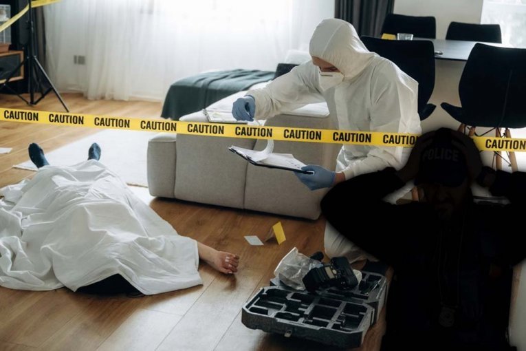 BIO JE PROBLEMATIČAN I RANIJE! Otkriven mogući MOTIV ZLOČINA! Policajac u Velikom Gradištu ubio zeta i sestričinu, a onda je izvršio SAMOUBISTVO!