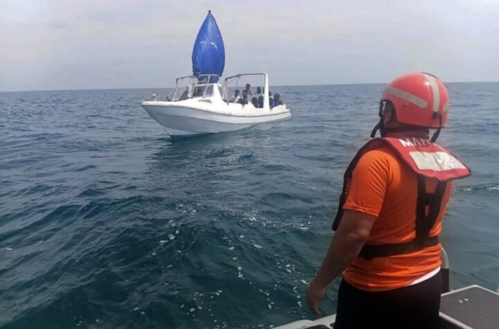 BLIZU 200 MIGRANATA STIGLO U GRČKU ZA SAMO 24 SATA! Među njima i maloletnici, krijumčari koristili OVE RUTE!