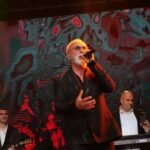 "DINO, LOPOVE!": Skandal na Koševu - besni fanovi skandiraju Merlinu, doživeli ŠOK pred ulazak na koncert!