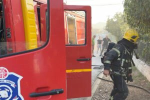Gori poznati restoran na Zlatiboru: Plamen je ogroman, vatra se brzo širi