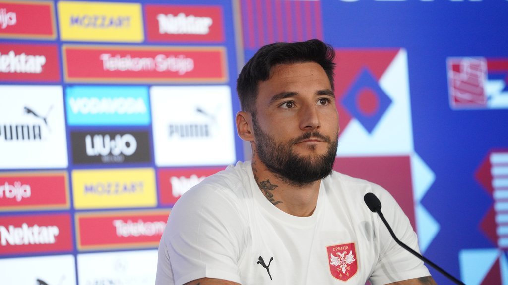 Gudelj menja klub? Srpski reprezentativac na korak od transfera u Italiju
