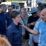"HVALA SVIMA KOJI SE NISU UPLAŠILI" Ana Brnabić među građanima Beograda:  Ujedinjena Srbija pobeđuje! (FOTO)