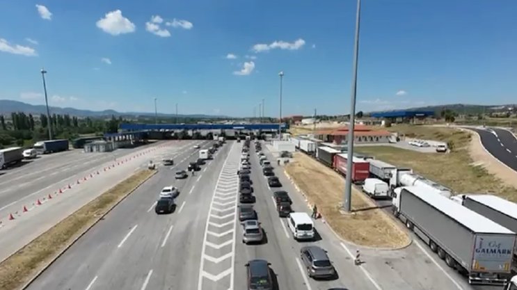 Haos na granicama se nastavlja: Ako planirate da krenete na put - OVO MORATE DA ZNATE