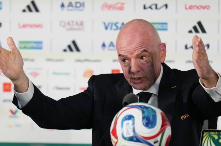 INFANTINO OPTUŽEN DA JE UCENIO MAROKO, FINALE MUNDIJALA ZARAD PODRŠKE: Oglasila se Fifa i objasnila o čemu je reč