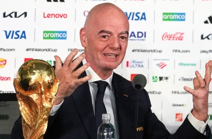 INFANTINO PARAMA UEFA PLAĆAO ŠKOLOVANJE LJUBAVNICI?! Britanci otkrili nove šokantne detalje afere decenije! Au, šta je sve radio Đani...