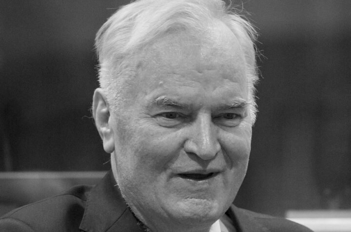 JEDVA DOČEKALI: Evo kako mediji u BiH izveštavaju o SMRTI Mladića (FOTO)