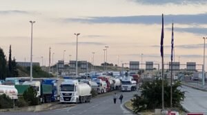 Kolone na izlazu iz zemlje: Kamioni na Batrovcima čekaju 3 sata, evo gde su još gužve!