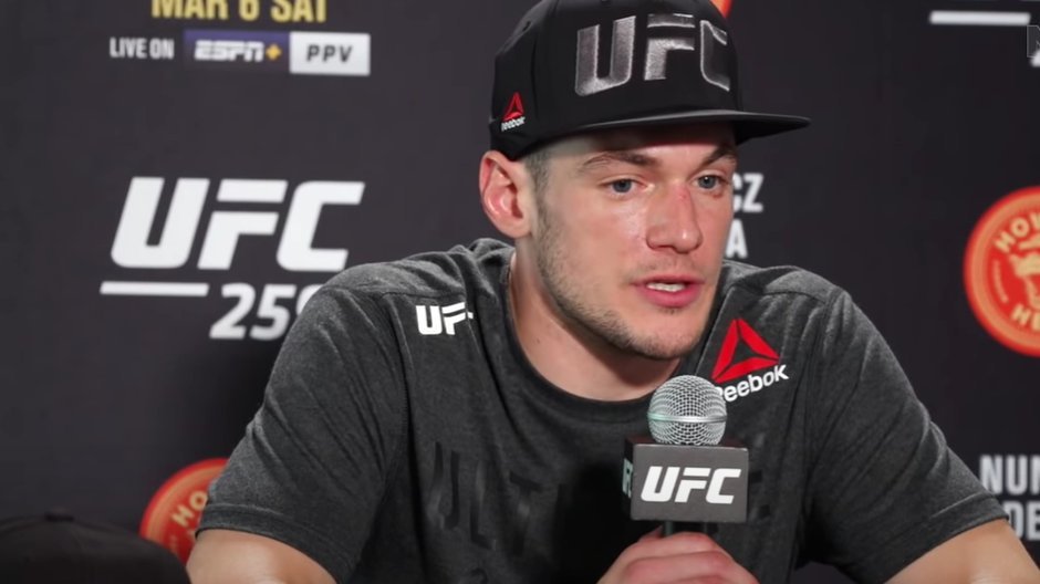 Medić za 30 sekundi uzeo bogatstvo: Patosirao Amerikanca, a UFC ga nagradio posle munjevitog nokauta