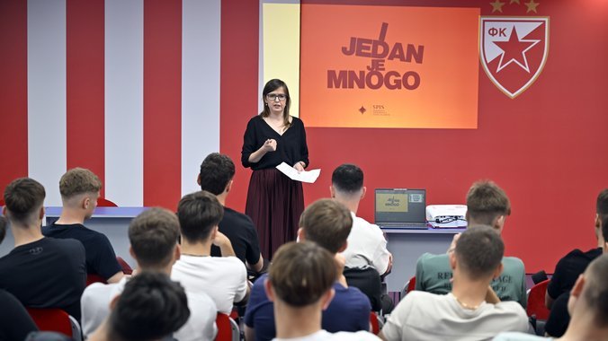 Mozzart uz projekat 'I jedan je mnogo': Prevencija počinje pre nego što problem nastane