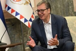 NIZ VAŽNIH SUSRETA! Vučić danas sa ambasadorima, mladim sportistima i herojima MUP koji su gasili požare u Španiji!