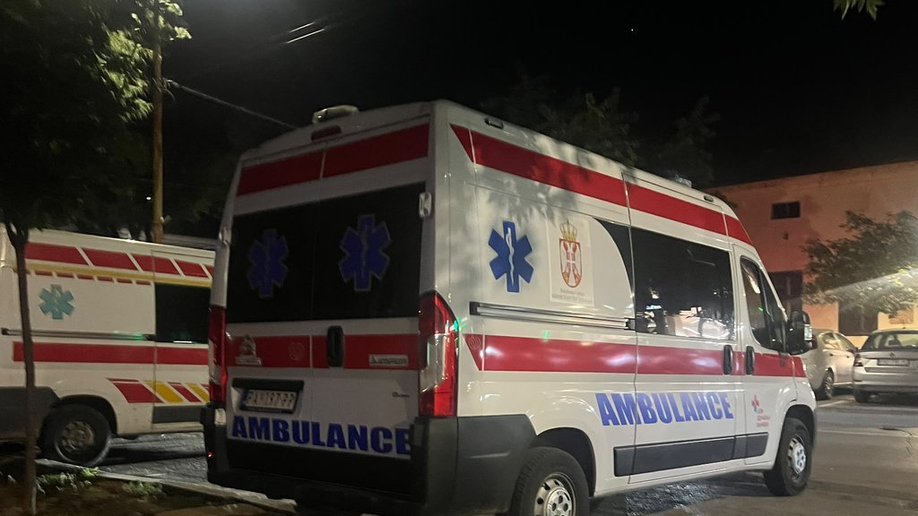 NOĆ U BEOGRADU: Četiri povređena u dve saobraćajke