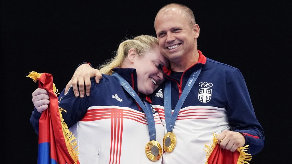 NOVO ODLIČJE ZA SRBIJU: Arunović i Mikec osvojili bronzu u miksu vazdušnim pištoljem na Mediteranskim igrama