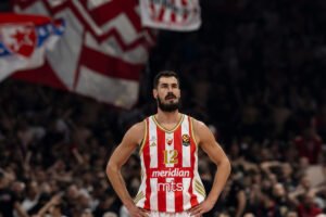 Nikola Kalinić završio karijeru, ali ostaje u Crvenoj zvezdi!