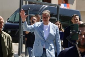OD DESPOTOVCA DO PARAĆINA! Vučić danas obilazi pet gradova - evo gde će sve biti!